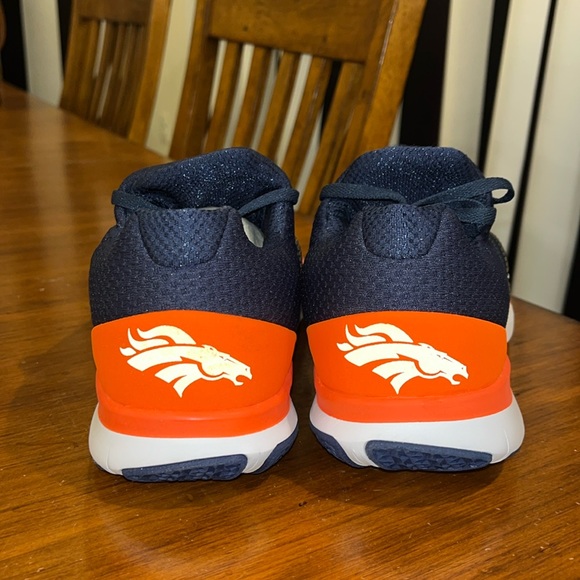 Nike Free Trainer V7 NFL Denver Broncos Shoes Sneakers new AA1948 401 Mens Sizes - Picture 10 of 15
